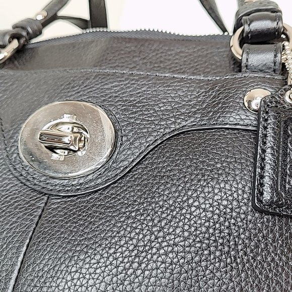 COACH leather black bowling bag - Picture 6 of 16